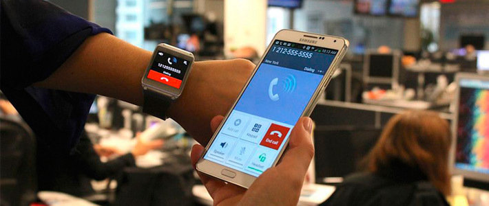 ����� ����� ����� ����� Samsung Galaxy Gear ���������� � ��������