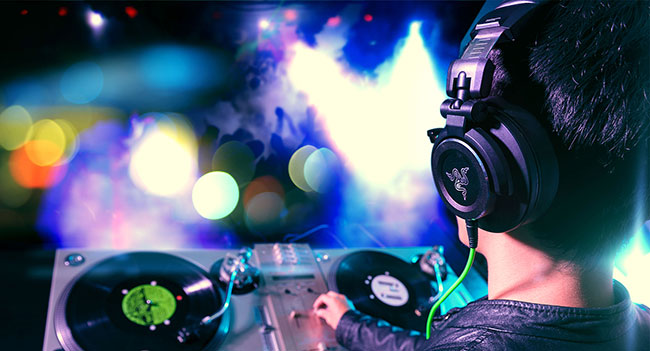 Razer ����������� ����� ��������� Adaro