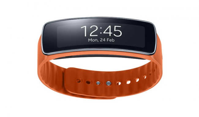 Gear_Fit_Orange_04