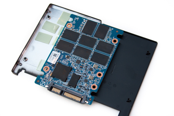 sandisk_x210_02