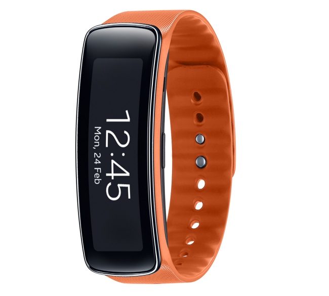 Gear_Fit_Orange_03