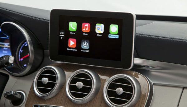 Apple CarPlay