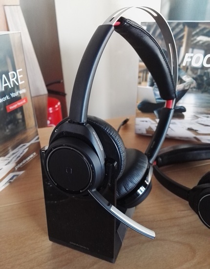 Plantronics Voyager Focus UC